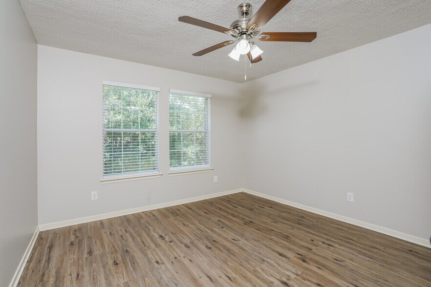 Building Photo - 21719 Texian Ct