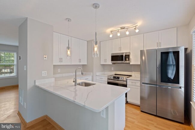 Building Photo - 2384 Branleigh Park Ct