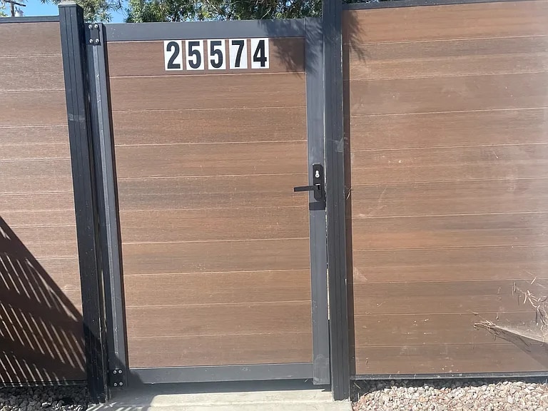 Building Photo - 25574 E Amanda St