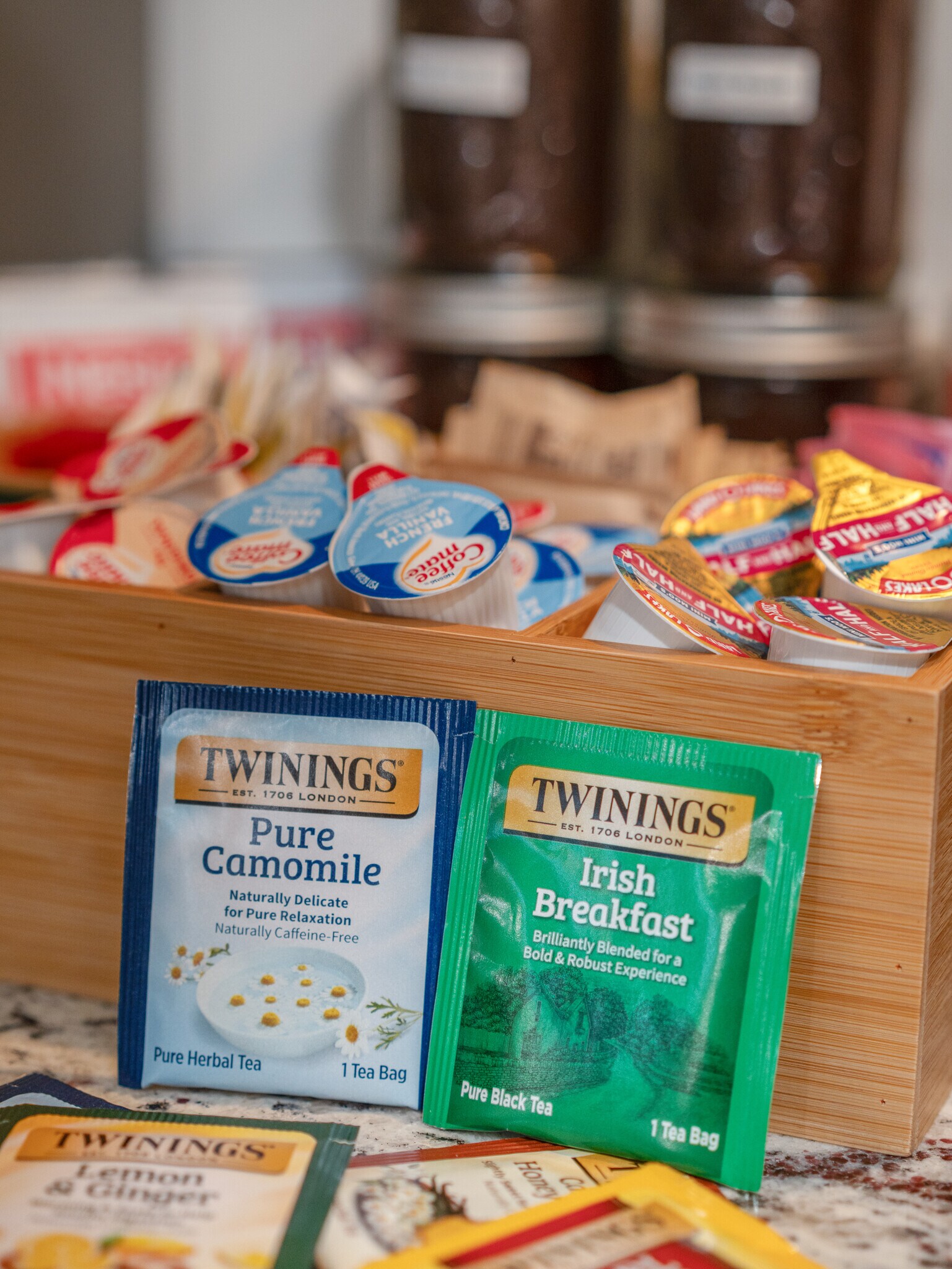 Building Photo - 1464 E 41st St