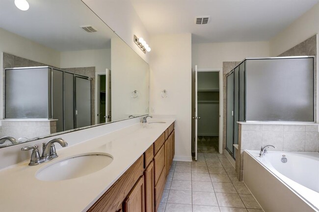 Building Photo - 9947 Lazy Cove Lane