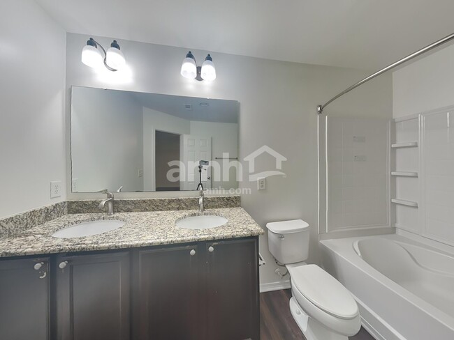 Building Photo - 4915 Manchineel Ln