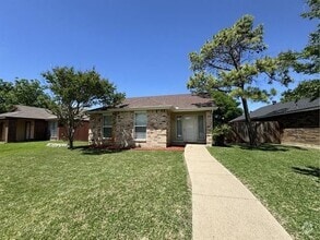 Building Photo - 4729 Jasmine Dr