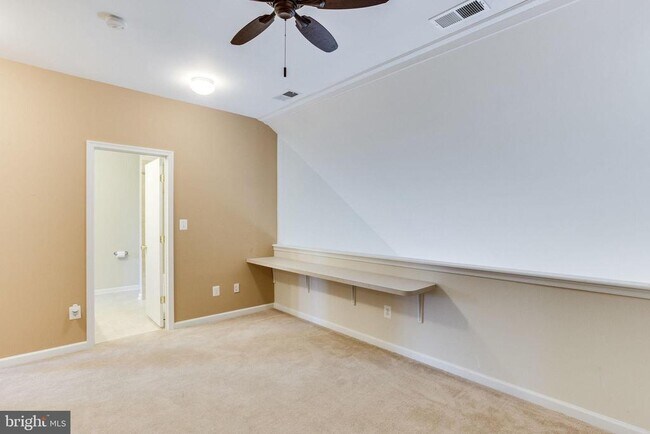 Building Photo - 44386 Adare Manor Square