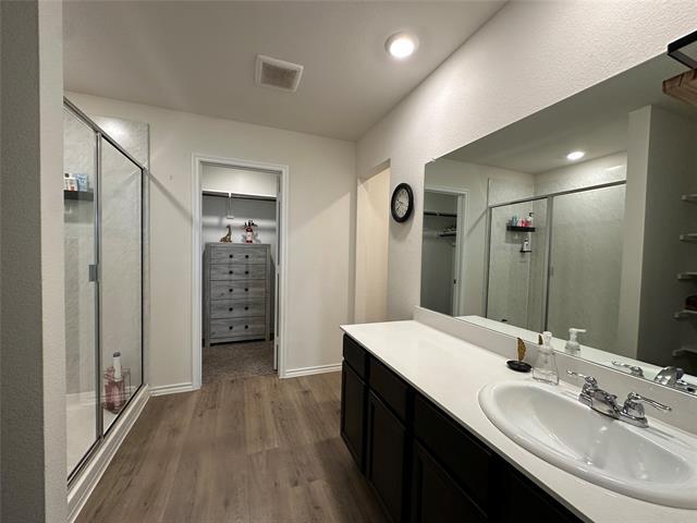 Building Photo - 1329 Skyline Dr