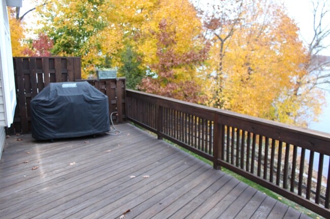 Building Photo - 26 Catamaran Ct