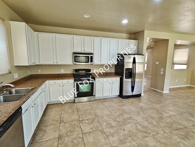 Building Photo - 5874 N Dartwhite Dr