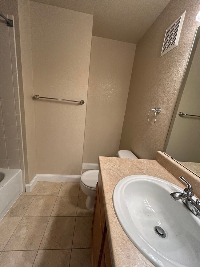 Building Photo - 16687 Las Ramblas Ln