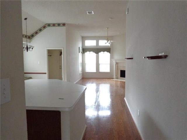 Building Photo - 2027 Wimbledon Dr