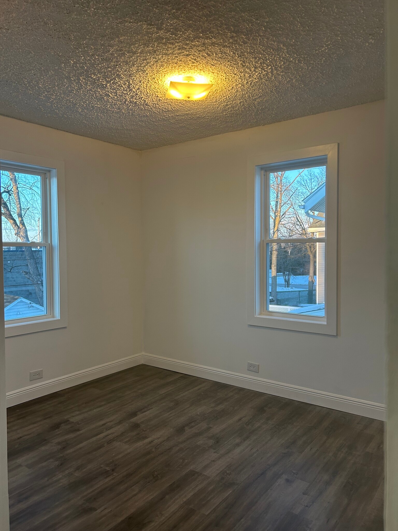 Building Photo - 1908 Butterfield Ave