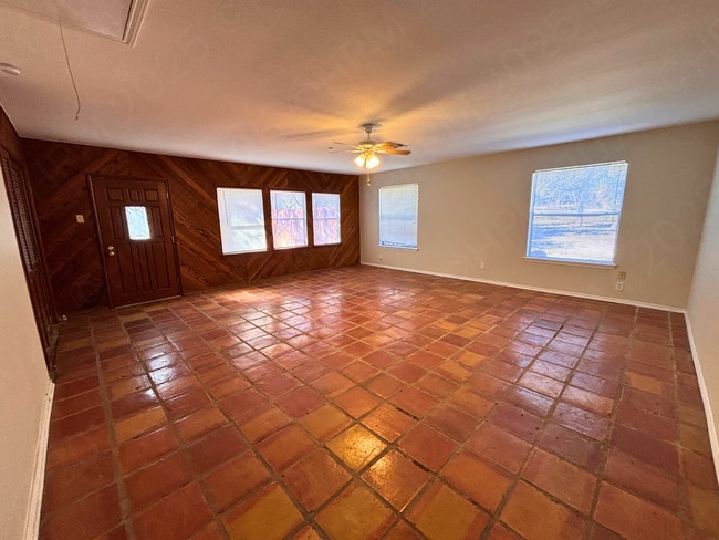 Building Photo - 514 Fossel Pass St