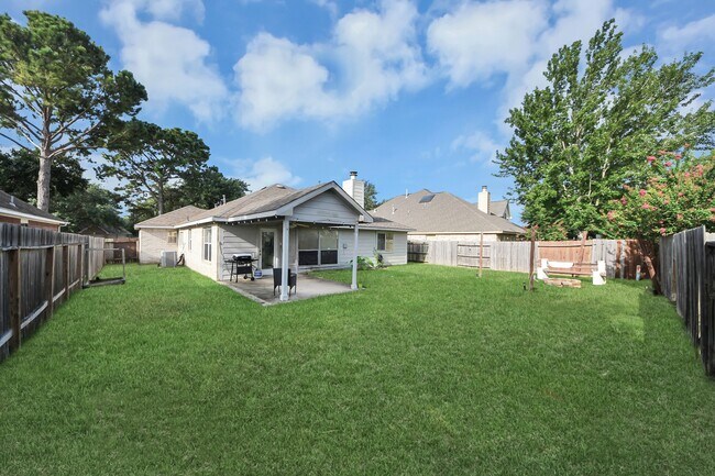 Building Photo - 18318 Farriswood Ct