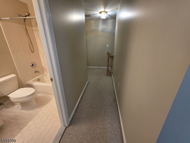 Building Photo - 228 Riverwalk Way