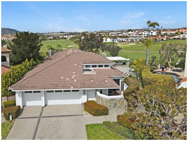 Building Photo - Single Level Golf Course Stunning Home Dana Point!