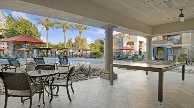 Building Photo - 15801 S 48th St