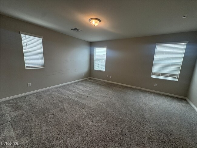 Building Photo - 5376 Lazy Breeze Ave