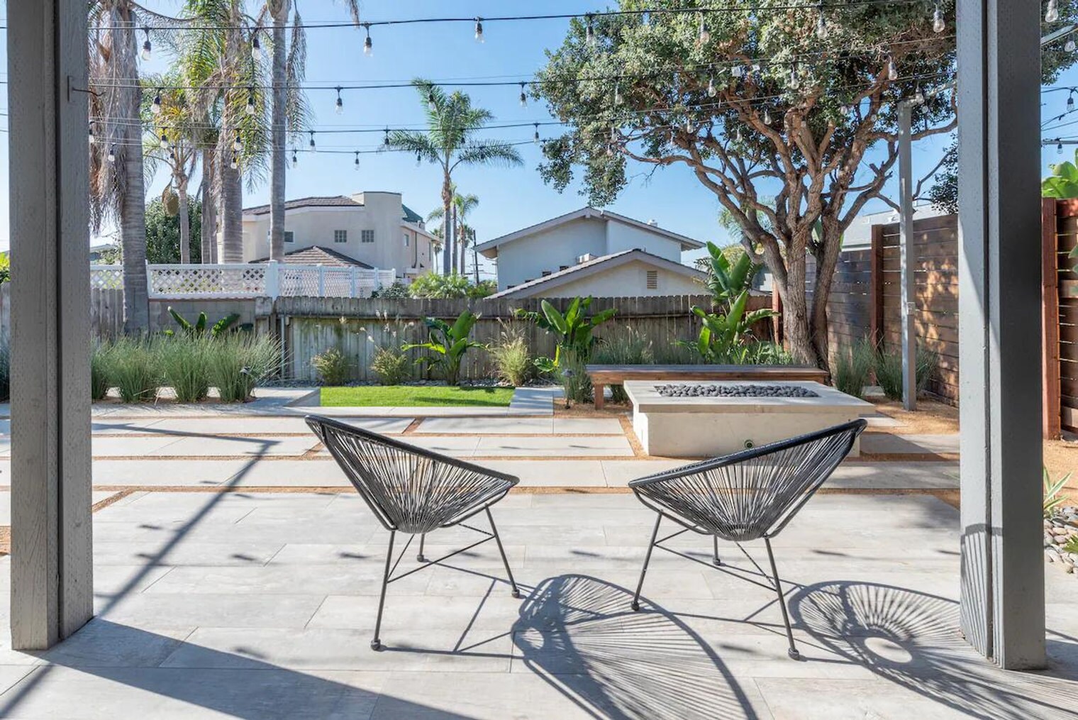 Building Photo - 1562 Lorraine Dr