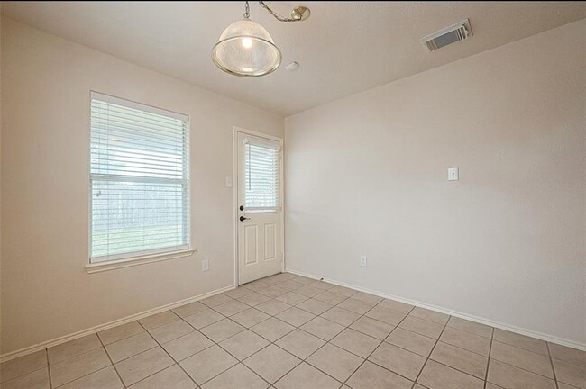 Building Photo - 1123 Desert Palms Ln