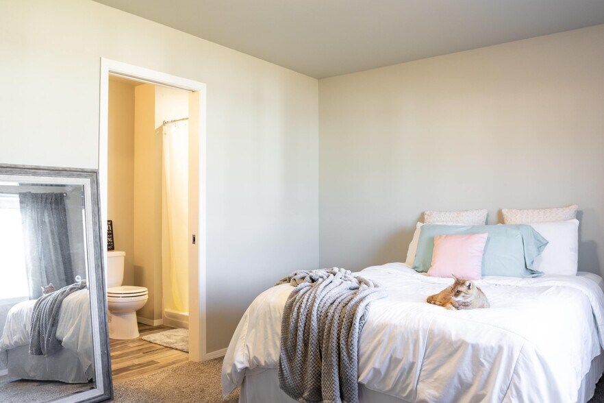 Riverbend Townhomes 349 Seargent Square Dr Sergeant Bluff IA 51054 Apartment Finder