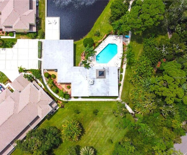 Building Photo - 11237 Kapok Grand Cir