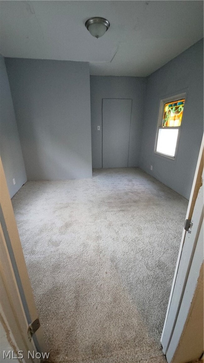 Building Photo - 7209 Park Ave