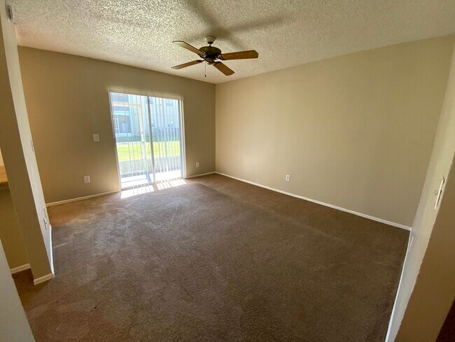 Building Photo - 4148 Pershing Pointe Pl