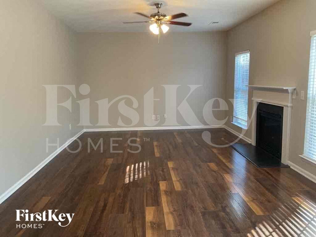 Building Photo - 11440 Callahan Mill Dr