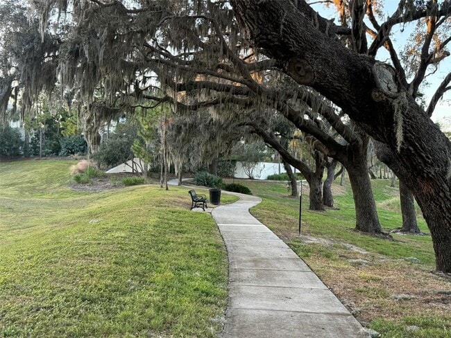 Building Photo - 16771 Turtle Hatch Dr