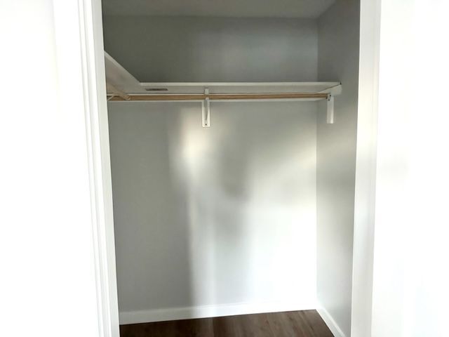 Building Photo - 19421 Ventura Blvd