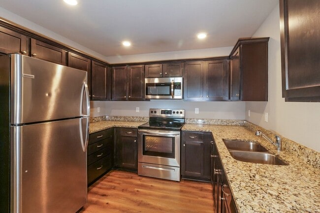 Building Photo - 3 BR/2BA | Newly Renovated Single Family Home | 1-Car Garage | Front yard!