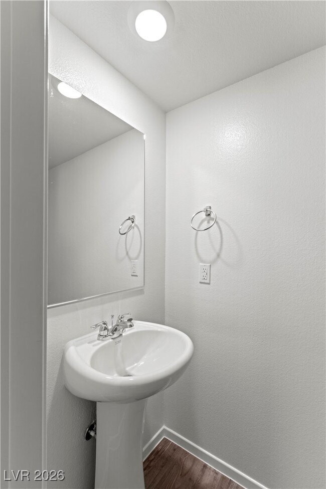 Building Photo - 4919 Olive Mesa Ave