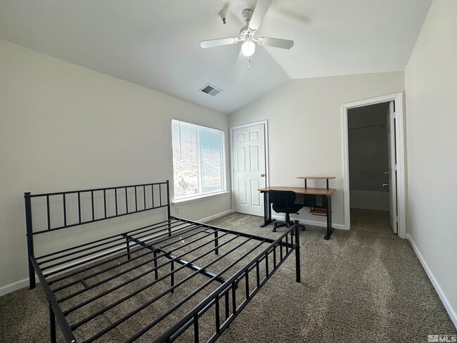 Building Photo - 200 Talus Way