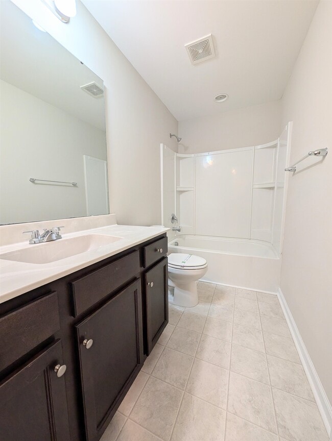 Building Photo - 129 Goldenrod Cir