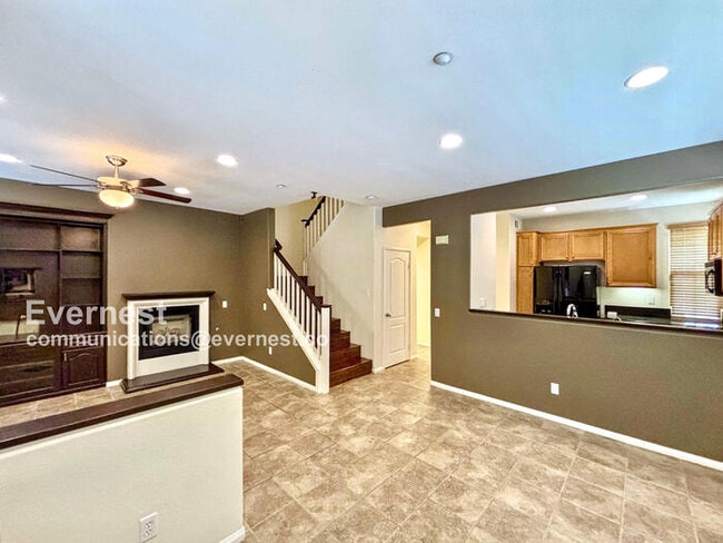 Building Photo - 10435 Whitcomb Way