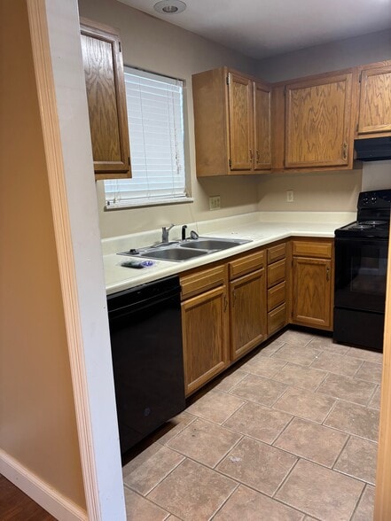 Building Photo - 1353 Monteverdi Ct