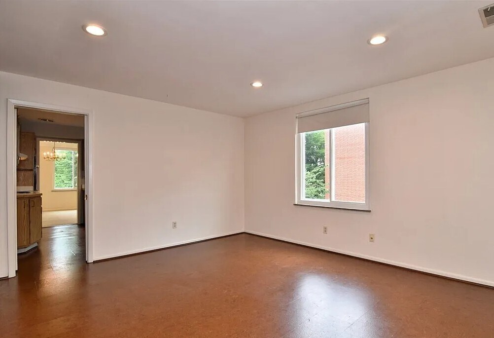 3rd Bedroom/Office/Den - 19425 Van Aken Blvd