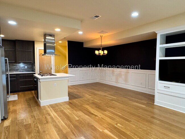 Building Photo - 3032 Zuni St