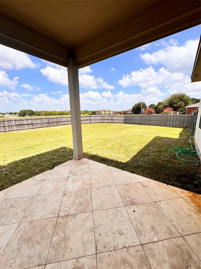 Building Photo - 1511 Tonia Loop