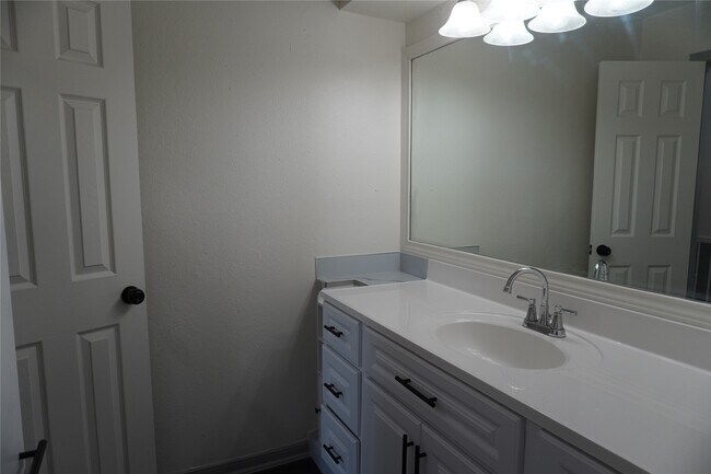 Building Photo - 6419 Teal Run Dr