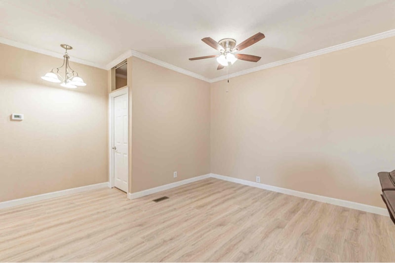 Building Photo - 308 Castin Ln