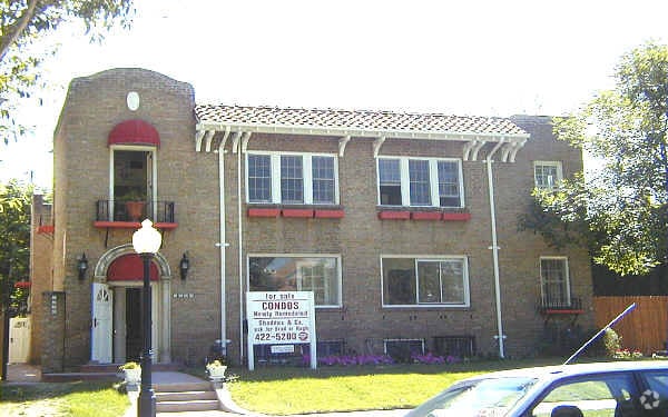 Building Photo - 1528 Emerson St