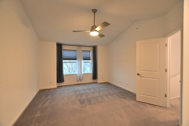 Building Photo - 8602 Ferris Ave