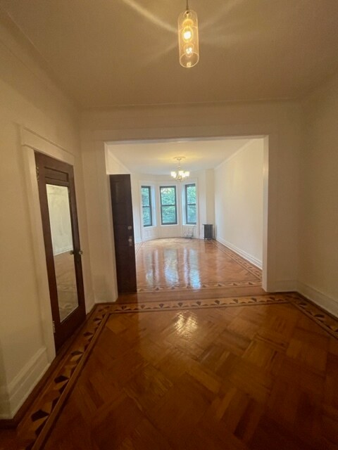 Building Photo - 578 Bay Ridge Pky
