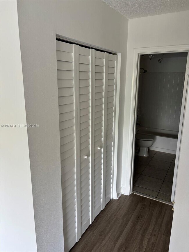 Building Photo - 7900 Camino Cir