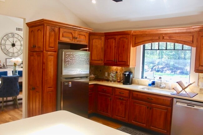 Building Photo - 26 Whimbrel Dr