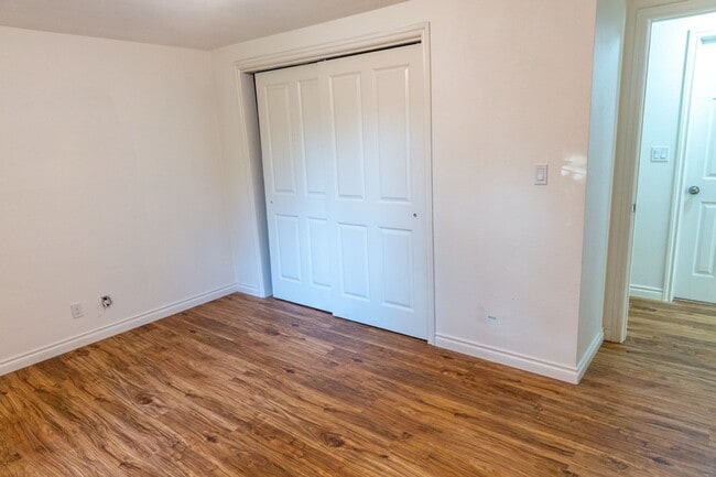 Building Photo - 17305 Dayton Ave