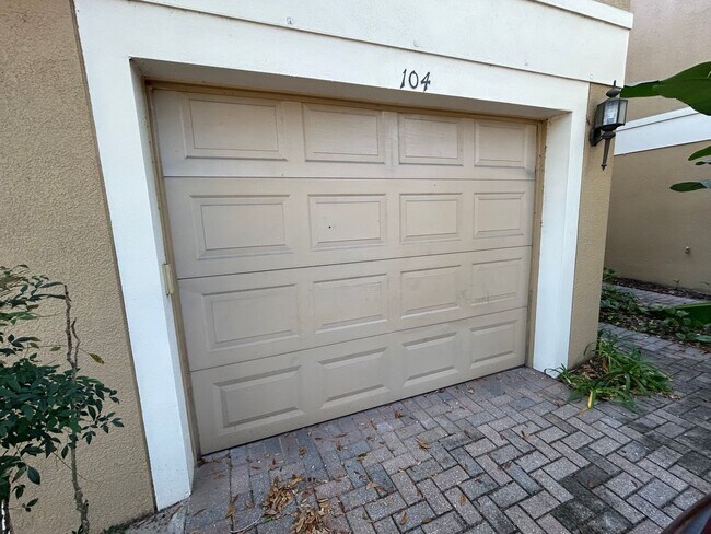 Building Photo - 3497 Shallot Dr