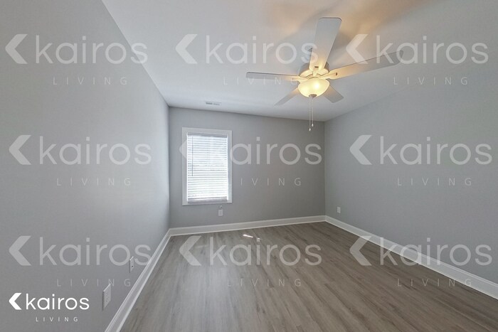 Building Photo - 3716 Oak Leaf Wy