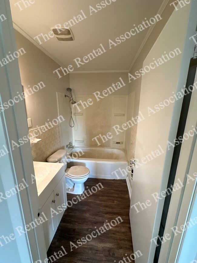 Building Photo - 316 Wallace Dean Rd