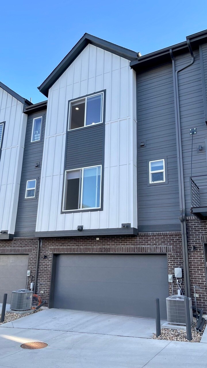 Building Photo - 12363 W 51st Ave